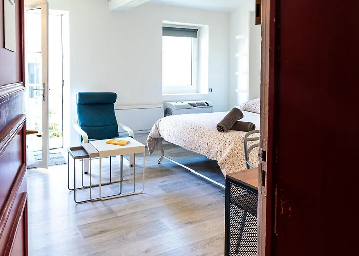 Le Petit Jardin - Pour 2 Personnes Centre Historique